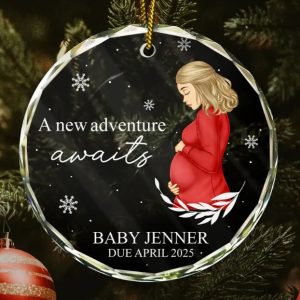 Pregnant Mom A New Adventure Awaits - Personalized Circle Glass Ornament