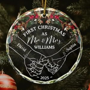 Holding Hands First Christmas Couple - Personalized Circle Glass Ornament