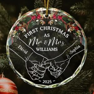 Holding Hands First Christmas Couple - Personalized Circle Glass Ornament